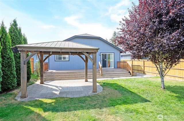 115 100th Street Ct E, Tacoma, WA 98445