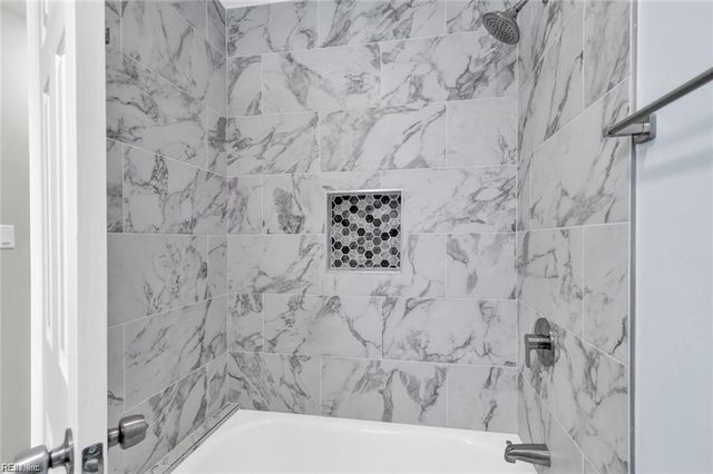 124 Allison RD, Newport News, VA 23602