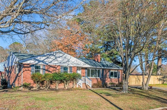 124 Allison RD, Newport News, VA 23602