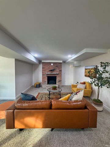 5101 S Madison Street, Bloomington, IN 47403