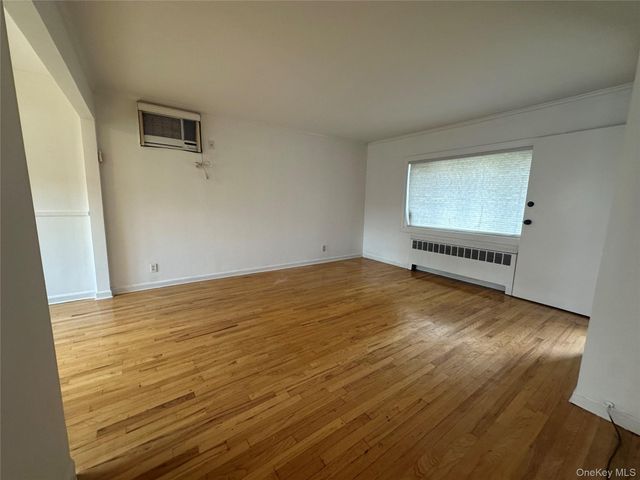 151-26 20th Avenue, Whitestone, NY 11357