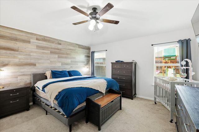 229 Abingdon Street, Azle, TX 76020