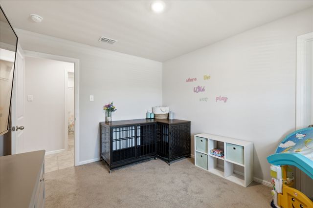 229 Abingdon Street, Azle, TX 76020