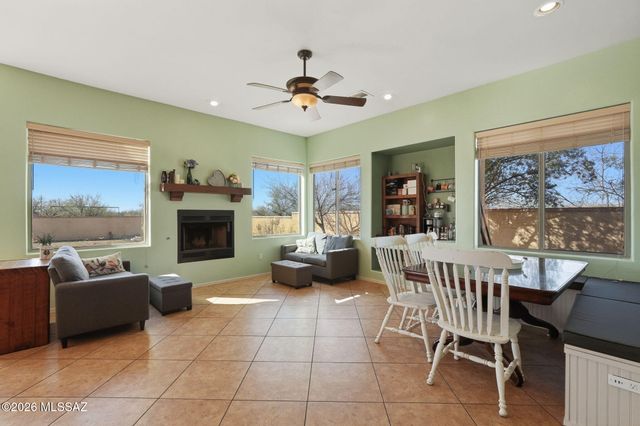 12911 W Zebra Aloe Place, Tucson, AZ 85743
