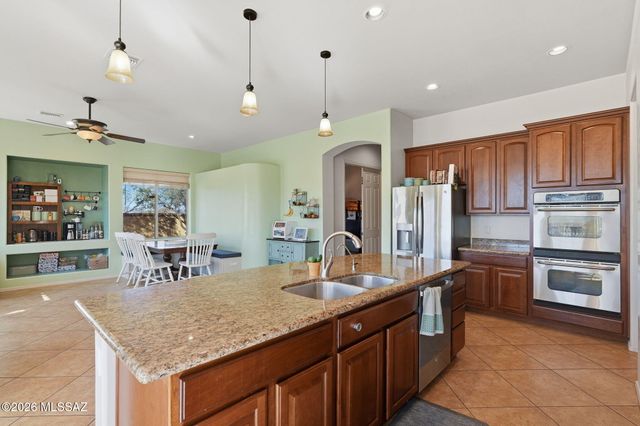 12911 W Zebra Aloe Place, Tucson, AZ 85743
