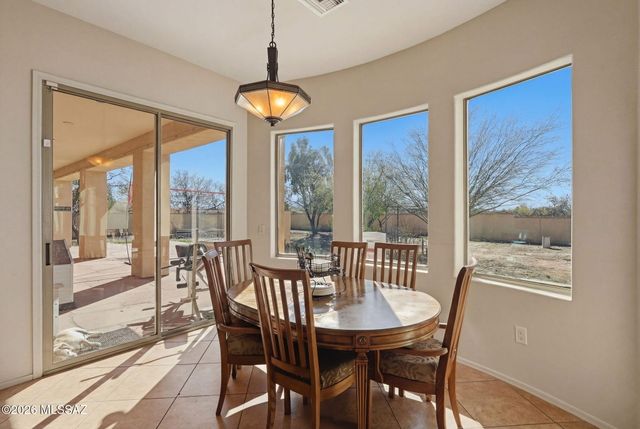 12911 W Zebra Aloe Place, Tucson, AZ 85743