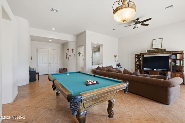 12911 W Zebra Aloe Place, Tucson, AZ 85743
