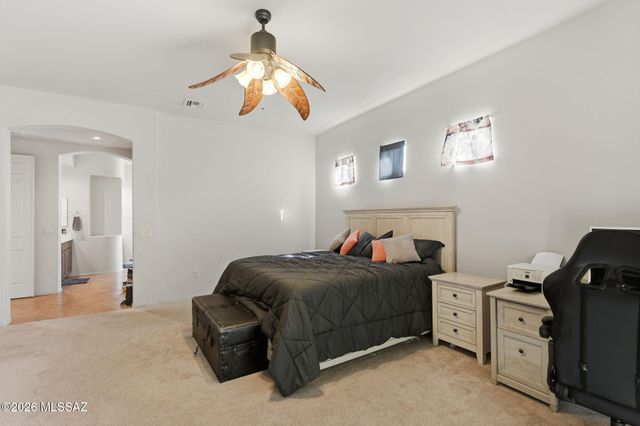 12911 W Zebra Aloe Place, Tucson, AZ 85743