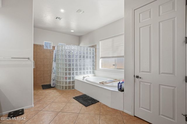 12911 W Zebra Aloe Place, Tucson, AZ 85743