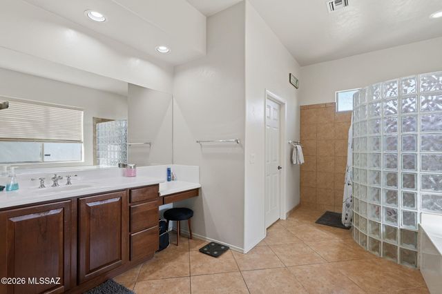 12911 W Zebra Aloe Place, Tucson, AZ 85743