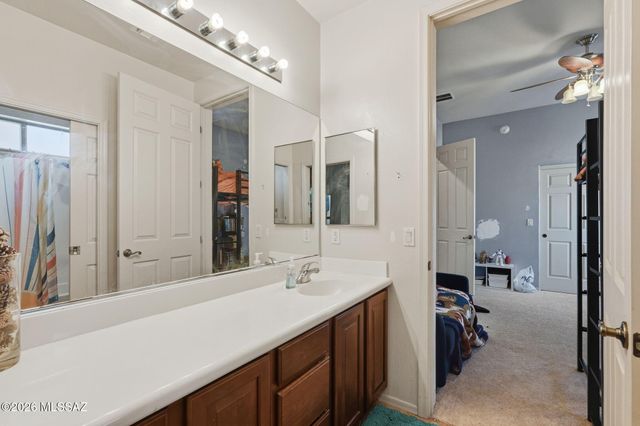 12911 W Zebra Aloe Place, Tucson, AZ 85743