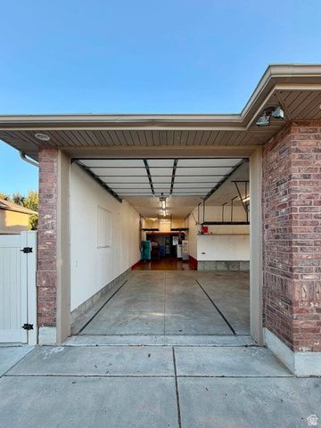 2513 W 775 N, Layton, UT 84041