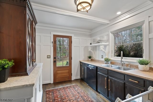 120 Mountainside Rd, Mendham Boro, NJ 07945