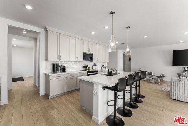 42831 Coronet Drive, Lancaster, CA 93536