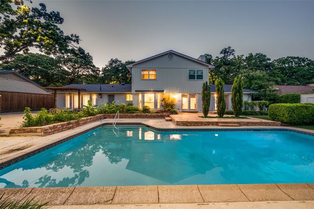 2617 Pin Oak Lane, Arlington, TX 76012