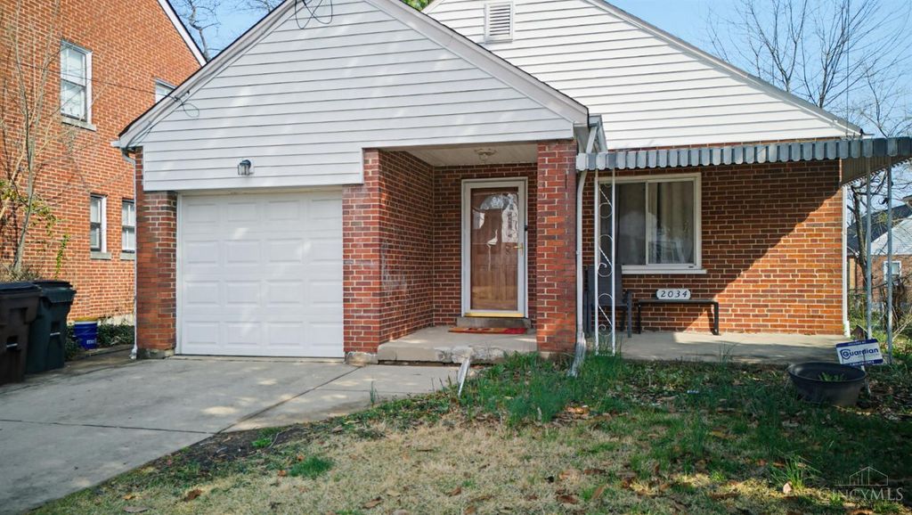 2034 Sundale Avenue, Cincinnati, OH 45239
