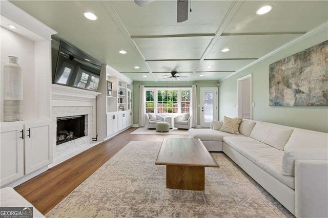 1474 Wood Thrush Way, Marietta, GA 30062