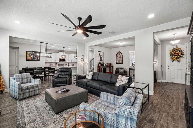 1005 NIGHT SONG STREET, Valrico, FL 33594