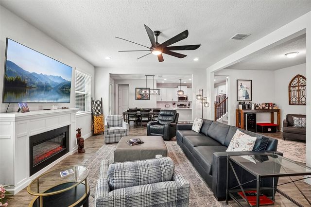 1005 NIGHT SONG STREET, Valrico, FL 33594