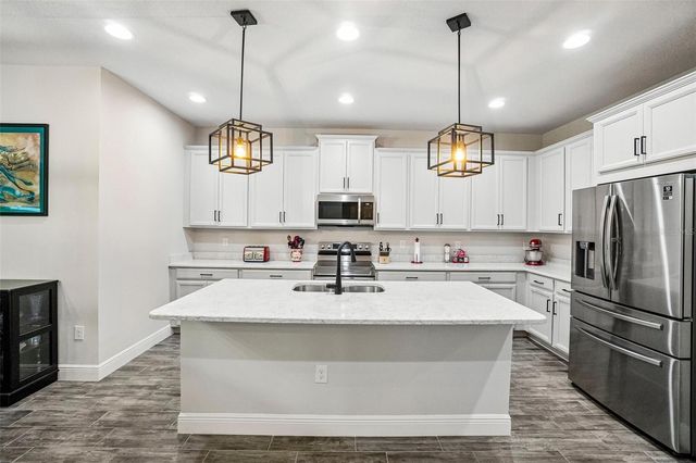 1005 NIGHT SONG STREET, Valrico, FL 33594