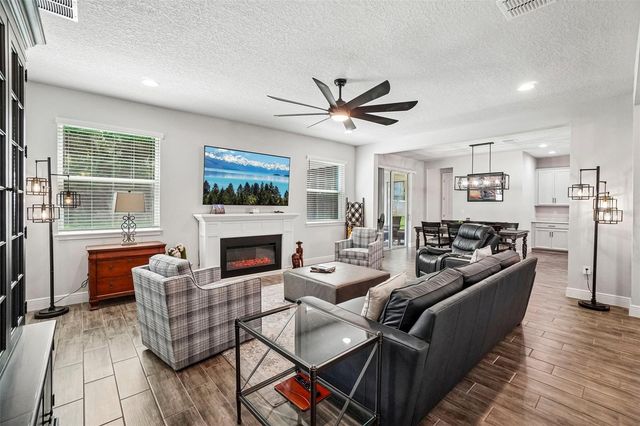 1005 NIGHT SONG STREET, Valrico, FL 33594