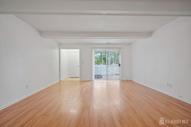 53 Foxtail Lane, South Brunswick, NJ 08852