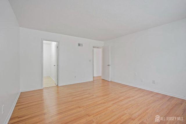 53 Foxtail Lane, South Brunswick, NJ 08852