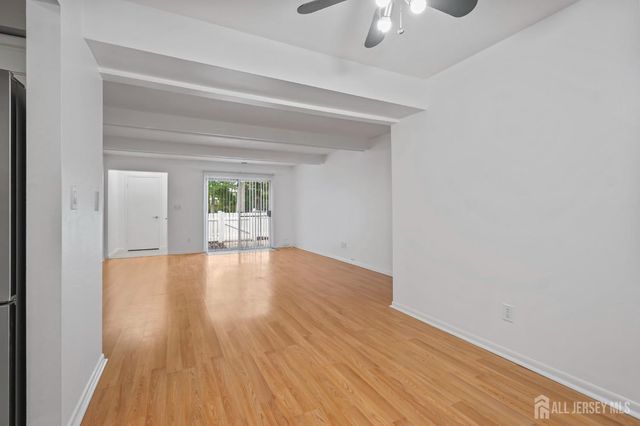 53 Foxtail Lane, South Brunswick, NJ 08852