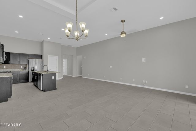 13131 CLEETHORPES Street, El Paso, TX 79928