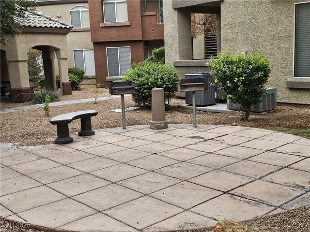 4400 South Jones Boulevard 2102, Las Vegas, NV 89103