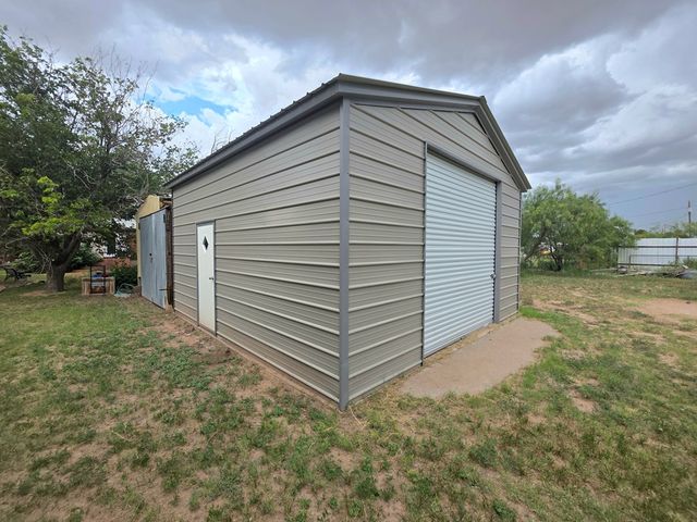 1673 N Ocotillo Ave, Odessa, TX 79763