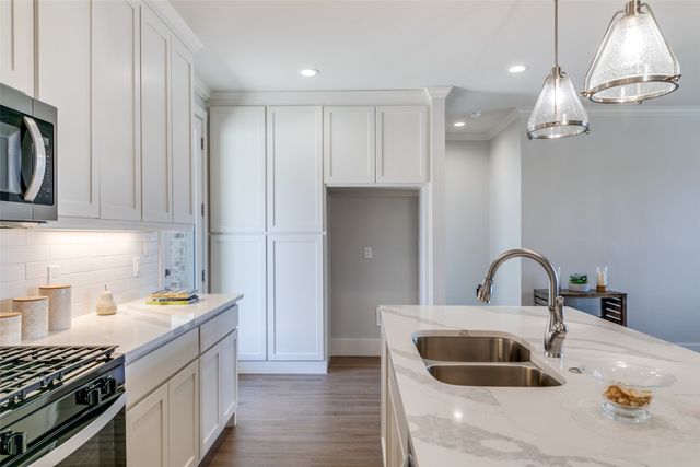 635 Community Lane, Rockwall, TX 75087