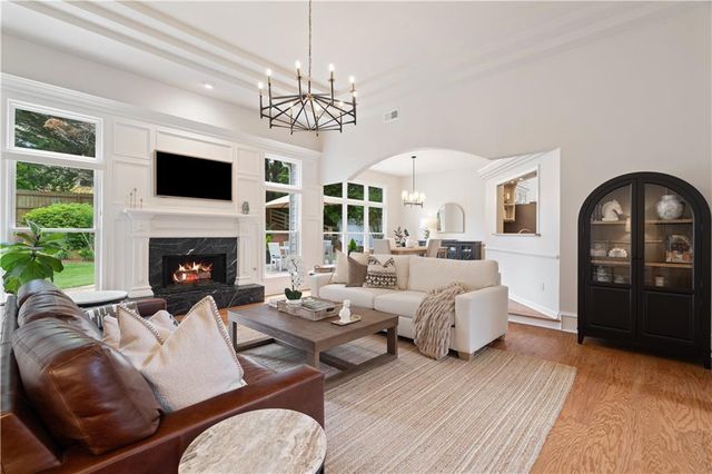 1810 Broadwell Oaks Drive, Alpharetta, GA 30004