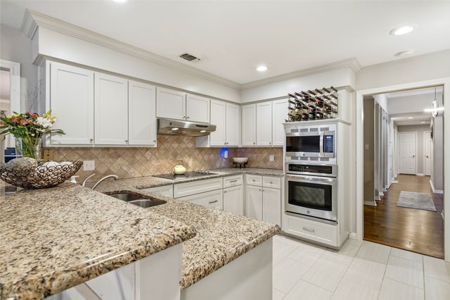 3201 Bridlegate Drive, Arlington, TX 76016