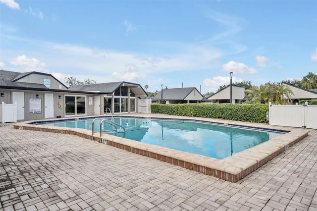 897 JONATHAN WAY 897, Altamonte Springs, FL 32701