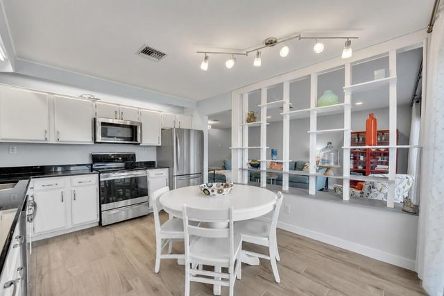 897 JONATHAN WAY 897, Altamonte Springs, FL 32701