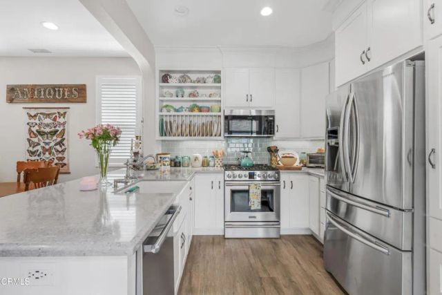 342 Java Place, Oxnard, CA 93036