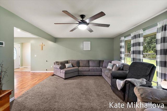 1249 Chalmers Drive, Battle Creek, MI 49015