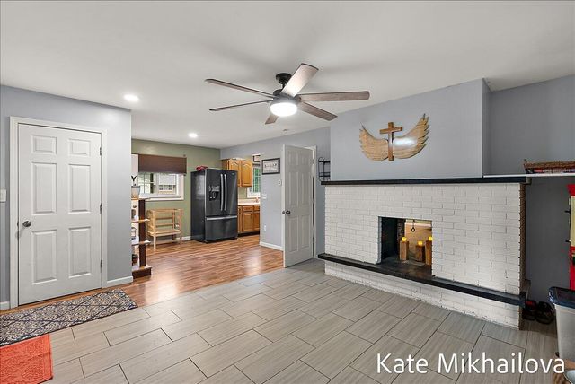 1249 Chalmers Drive, Battle Creek, MI 49015