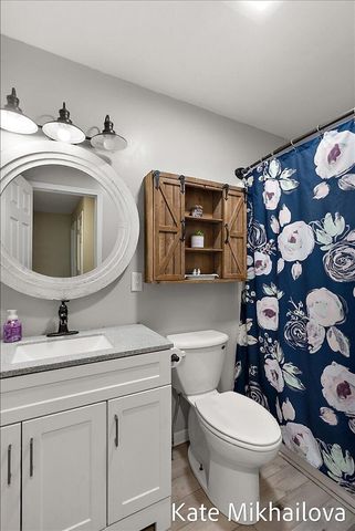1249 Chalmers Drive, Battle Creek, MI 49015