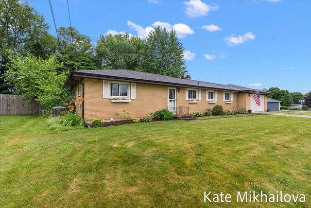 1249 Chalmers Drive, Battle Creek, MI 49015