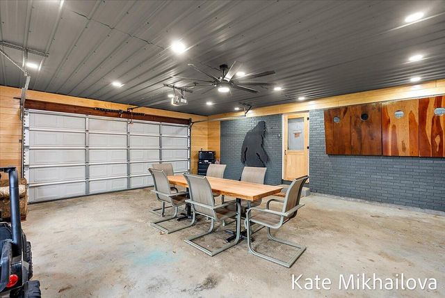 1249 Chalmers Drive, Battle Creek, MI 49015