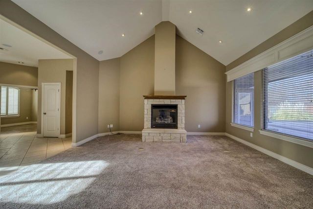 1415 NE Independence Ave, Lawton, OK 73507