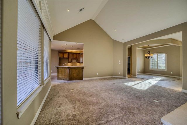 1415 NE Independence Ave, Lawton, OK 73507