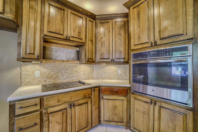 1415 NE Independence Ave, Lawton, OK 73507