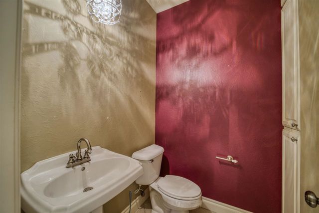 1415 NE Independence Ave, Lawton, OK 73507