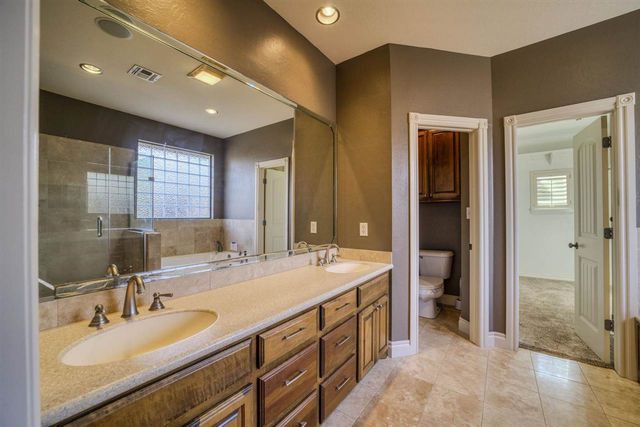 1415 NE Independence Ave, Lawton, OK 73507