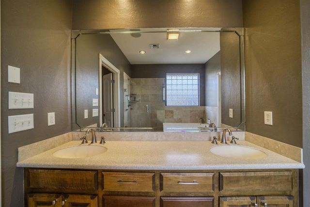 1415 NE Independence Ave, Lawton, OK 73507