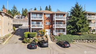 28426 S 16th Ave, Federal Way, WA 98003