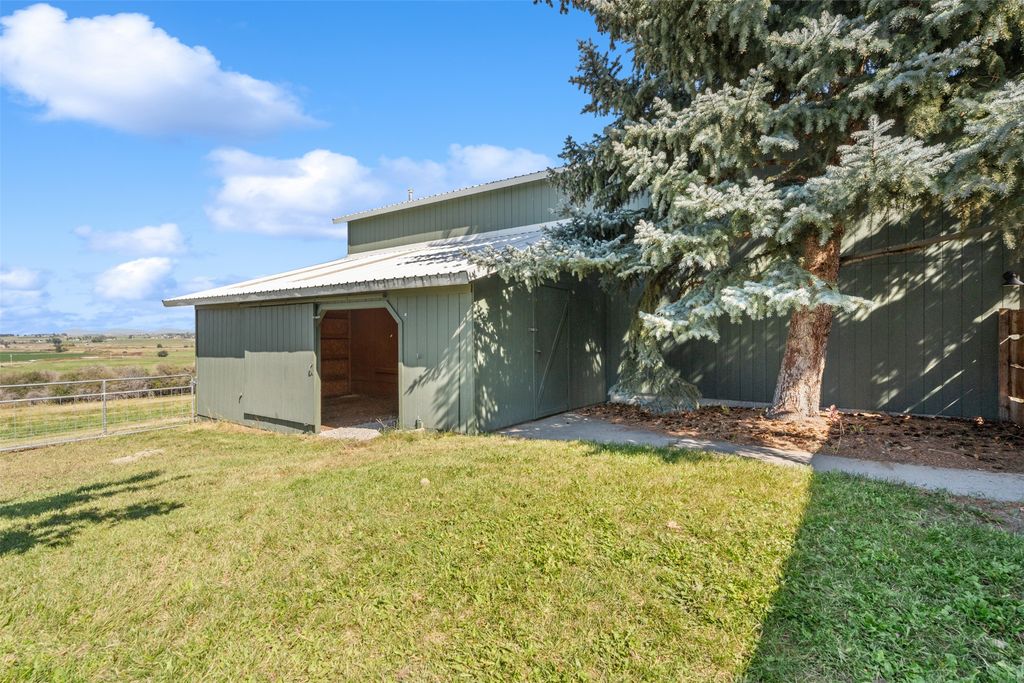 780 and 770 Mason Lane, Corvallis, MT 59828 photo 30
